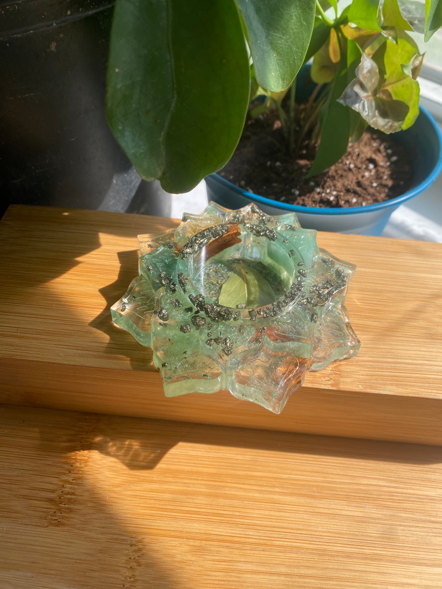 Enchanted Candle Holder: Prosperity and Abundance Crystal Candle Holder