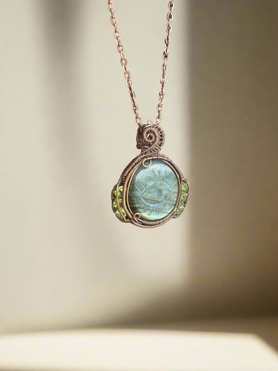 Labradorite Eye and Peridot in Copper