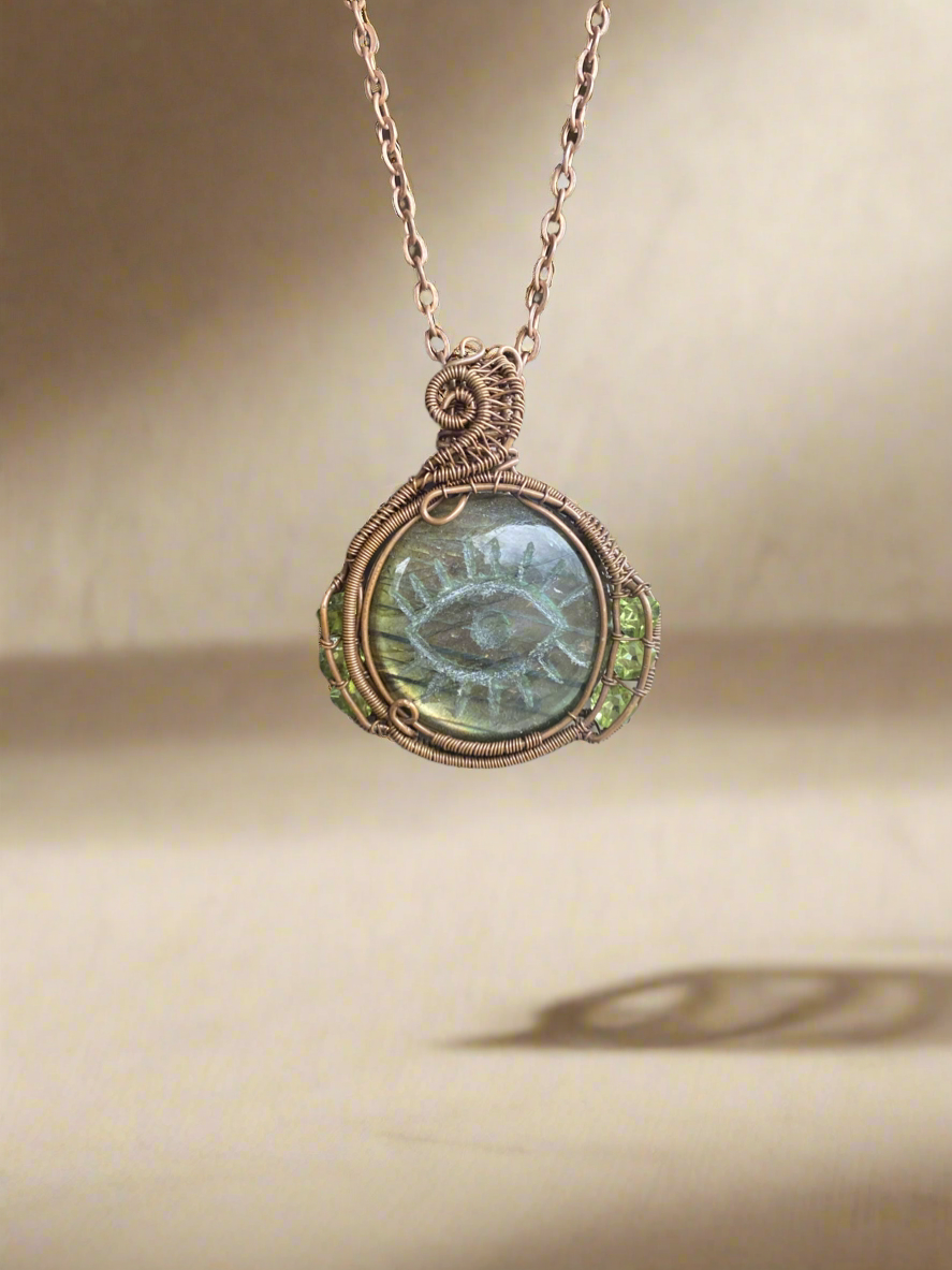 Labradorite Eye and Peridot in Copper